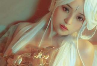 拿下“护士服”，胡桃猫Kurumineko的写真集来了！