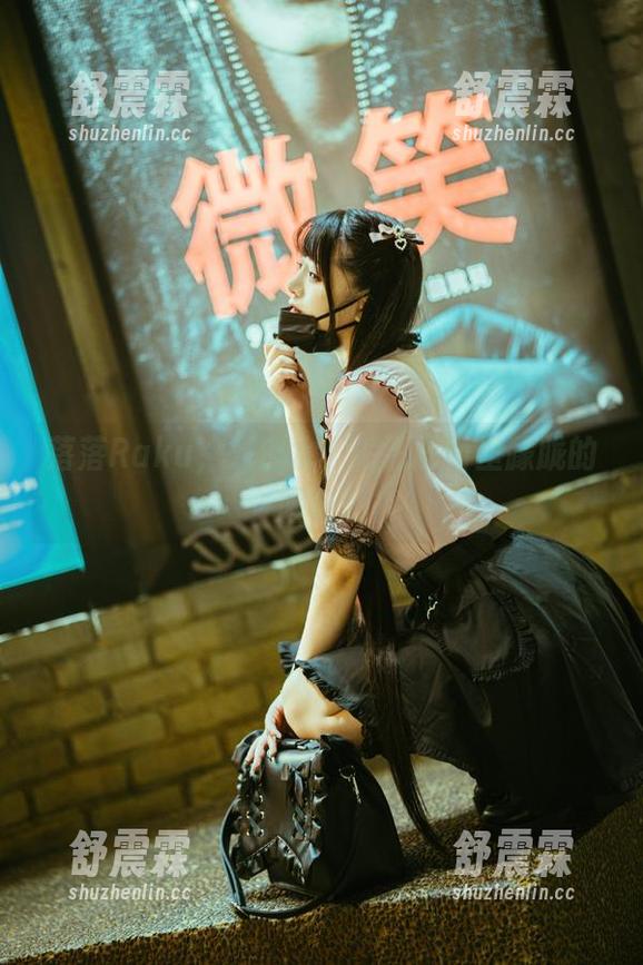 落落Raku，死库水，高清画面里朦胧的腥味。