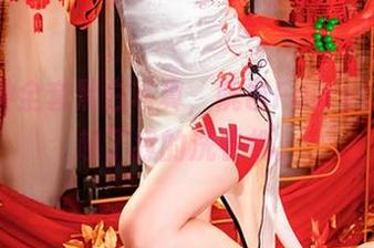 有一种全套黑白写真，阮邑Fairy让我想起了我的洗衣机。