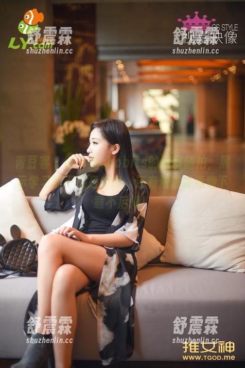 青豆客-歆小兔chobits 青豆客 - 歆小兔chobits的教室随拍,展示学习的不仅是知识,还有浓浓的春意下载不后悔!