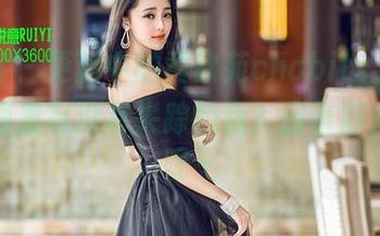 青豆客 - 更新中的黄歆苑chobits，你的美足图里有没有失踪的我？围着脚尖转圈呢～