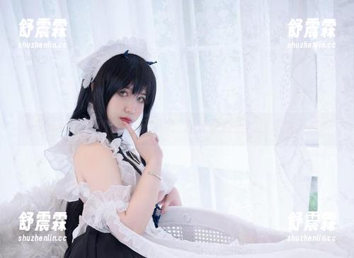 魅瞳meroko的套图新体悟：浴缸也能自拍出浑然天成！